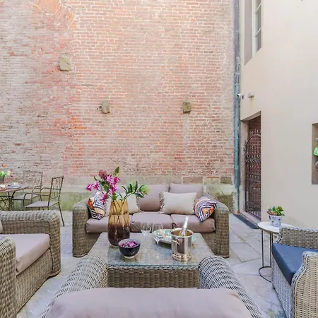 アパート Apartment In Lucca With Private Garden