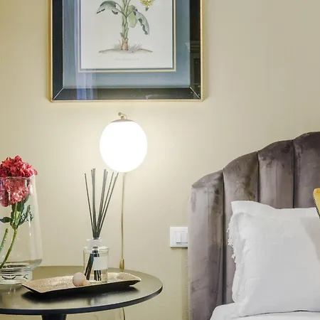 Apartment In Lucca With Private Garden